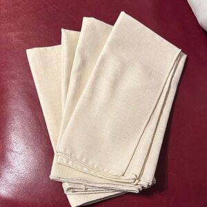 Elegant Cream Napkins